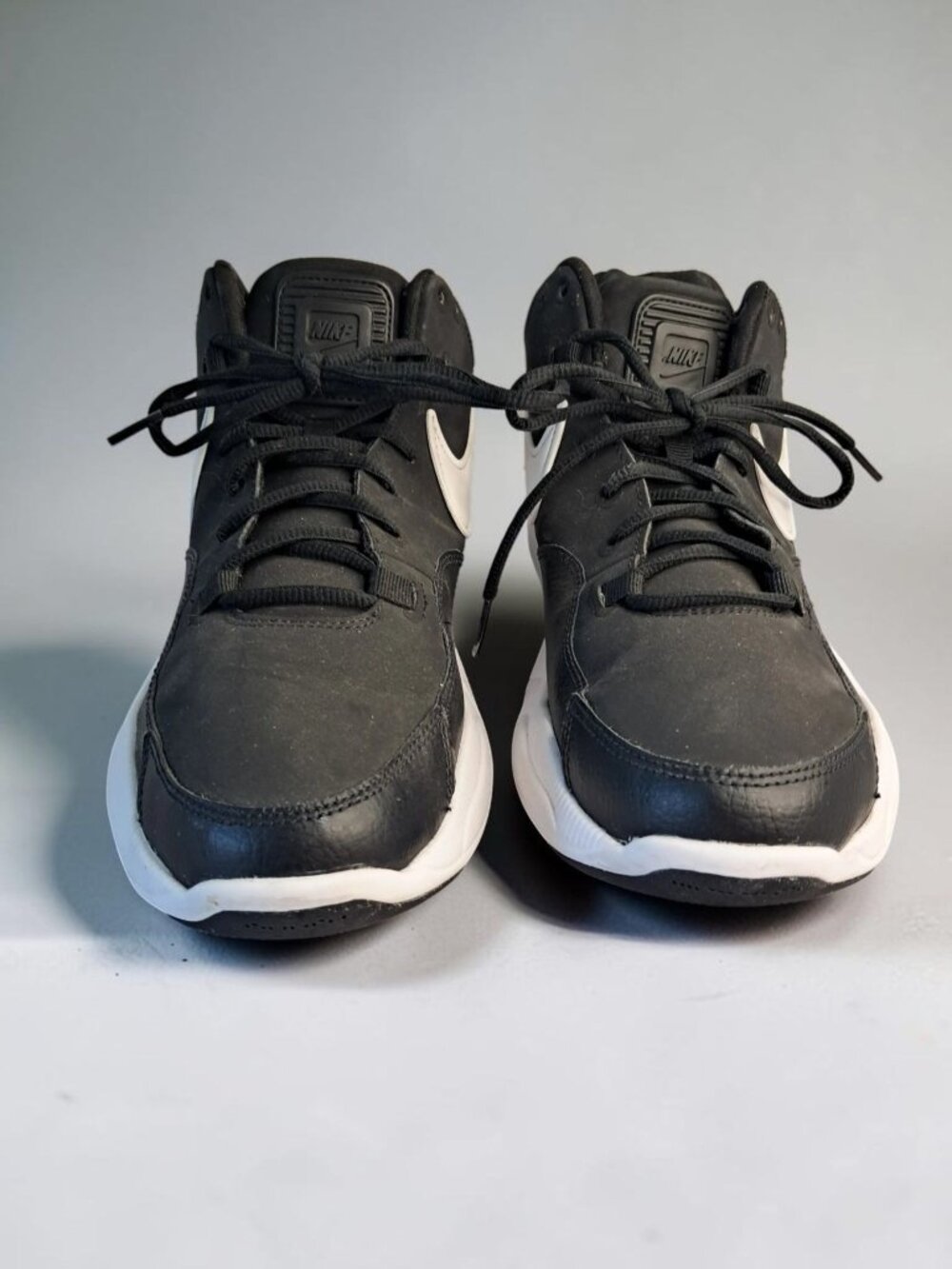 Nike Dilatta Black White 90s Retro Style Basketball Shoes AA2159-001 Men's Size